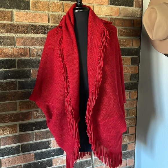 Marrelush Red Women's Sweater Shrug - Picture 1 of 4